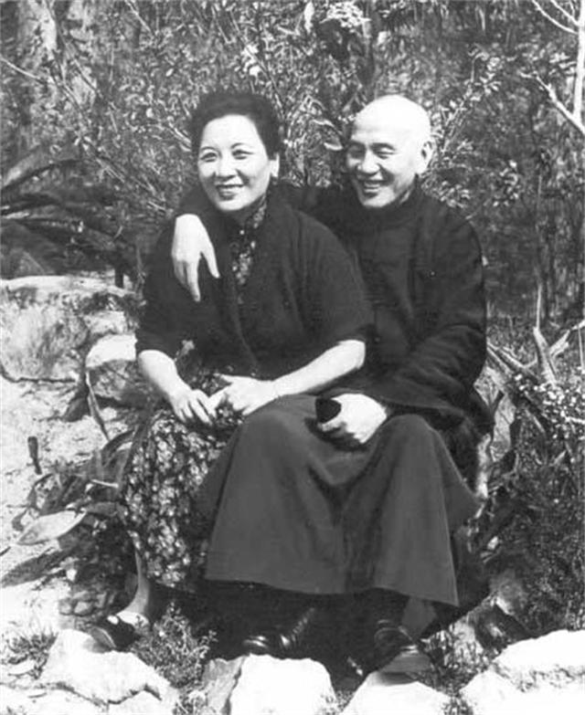 台湾，向各位来宾与观众朋友致敬